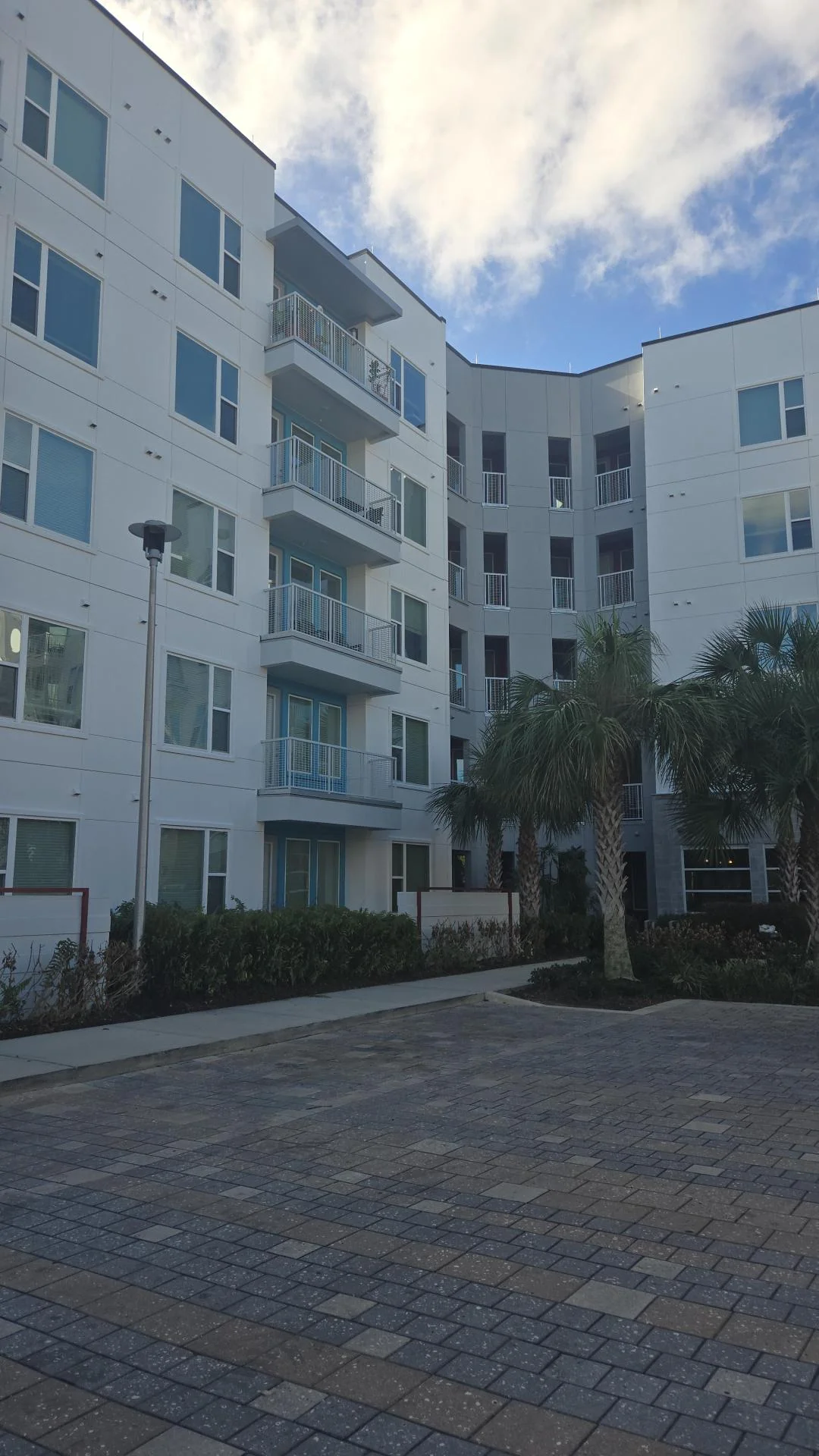 Multifamily Exterior Maintenance in Orlando: Keeping Properties Competitive
