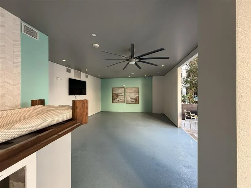 Society Westshore Outdoor Kitchen Floor